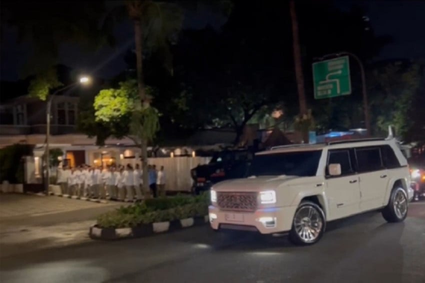 Jelang Syukuran HUT ke-18 Gerindra, Presiden Prabowo Tiba di Kertanegara