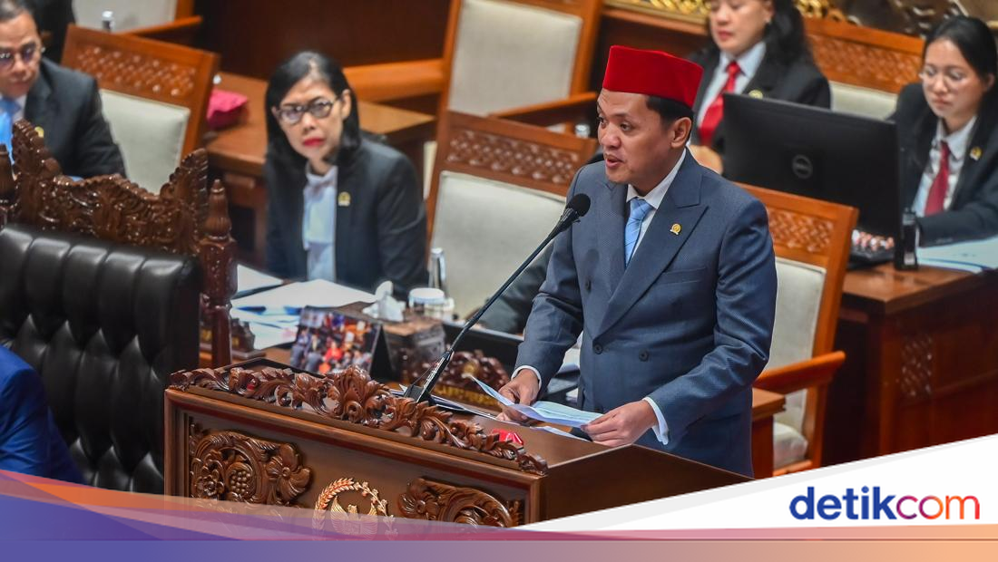 Ketua Komisi III DPR Harap Ketua BEM UGM Ngaku Diteror Bikin Laporan Polisi