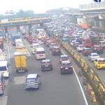 gambar aktivitas kembali normal jalanan jakarta mulai padat usai libur lebaran